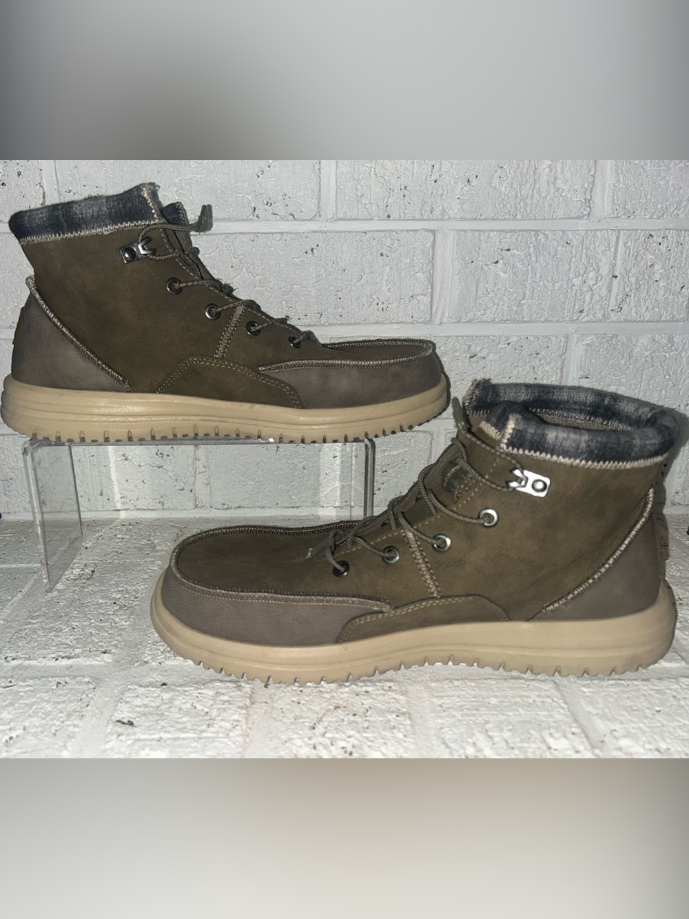 Hey Dude Mens Bradley Boots Brown size 11
